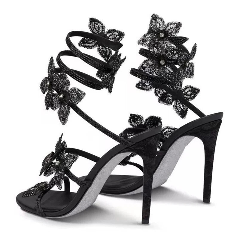 Buterfly coiled high heels